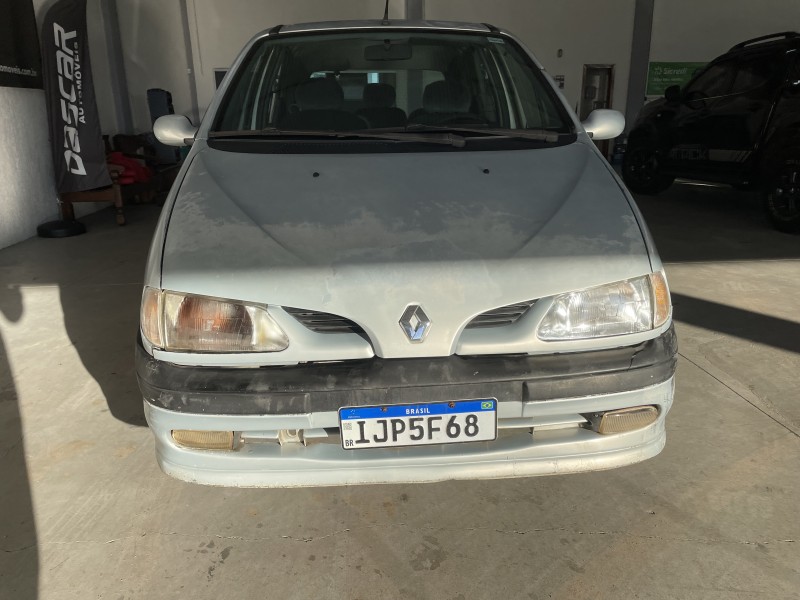 SCÉNIC 2.0 RXE 16V GASOLINA 4P MANUAL - 2001 - BOM PRINCíPIO