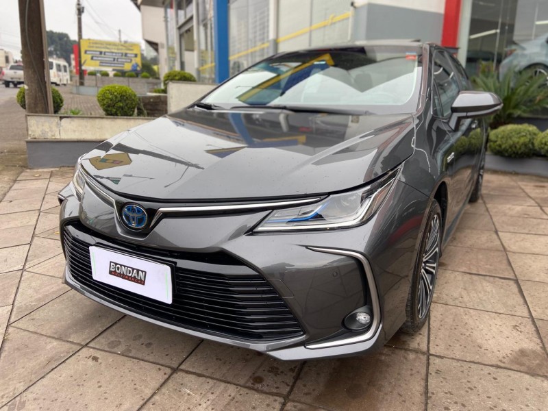 COROLLA 1.8 ALTIS PREMIUM 16V HÍBRIDO 4P AUTOMÁTICO - 2022 - FARROUPILHA