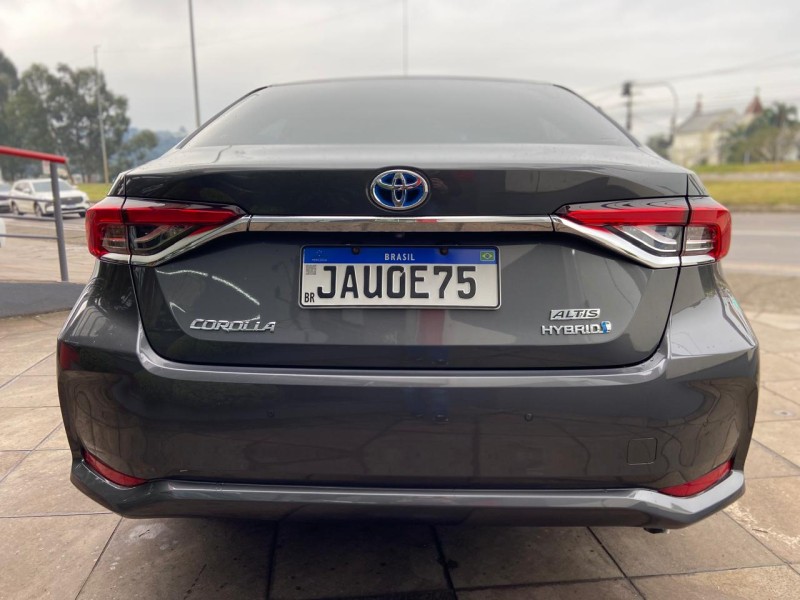 COROLLA 1.8 ALTIS PREMIUM 16V HÍBRIDO 4P AUTOMÁTICO - 2022 - FARROUPILHA