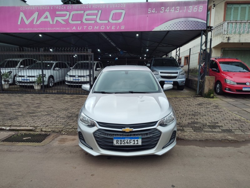 ONIX 1.0 SEDAN PLUS LT 12V FLEX 4P MANUAL - 2020 - GUAPORé