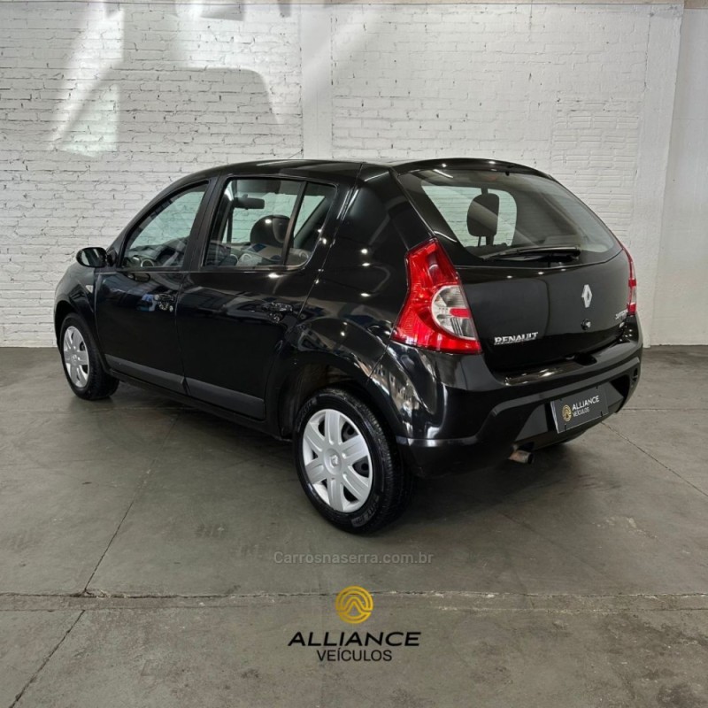 SANDERO 1.6 PRIVILÉGE 16V FLEX 4P MANUAL - 2009 - CAXIAS DO SUL