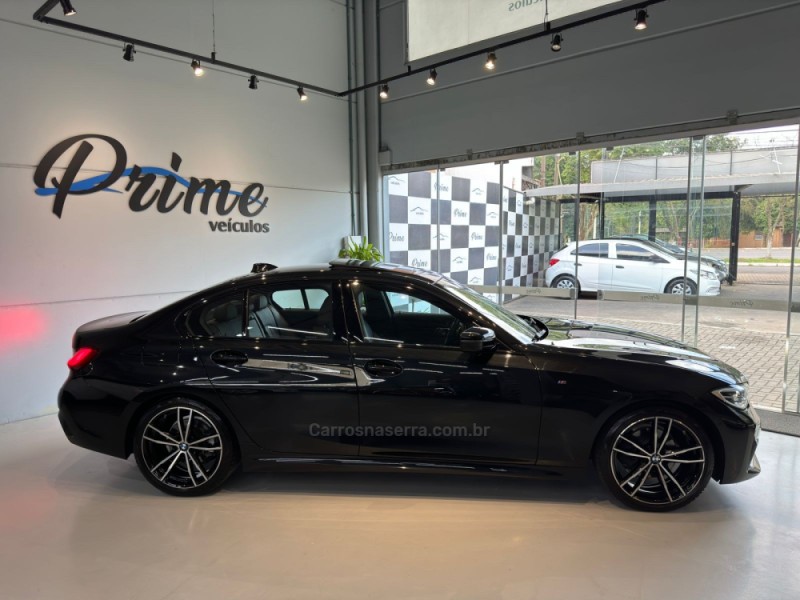 320I 2.0 M SPORT 16V TURBO GASOLINA 4P AUTOMÁTICO - 2021 - ESTâNCIA VELHA