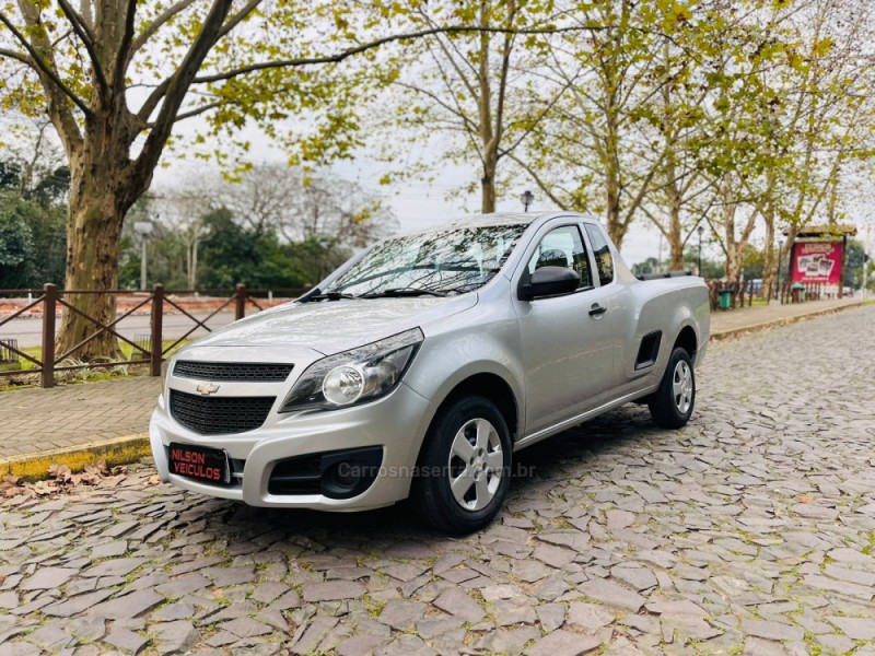 MONTANA 1.4 MPFI LS CS 8V FLEX 2P MANUAL