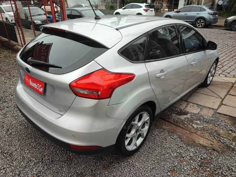 FOCUS 2.0 SE HATCH 16V FLEX 4P AUTO - 2018 - FARROUPILHA