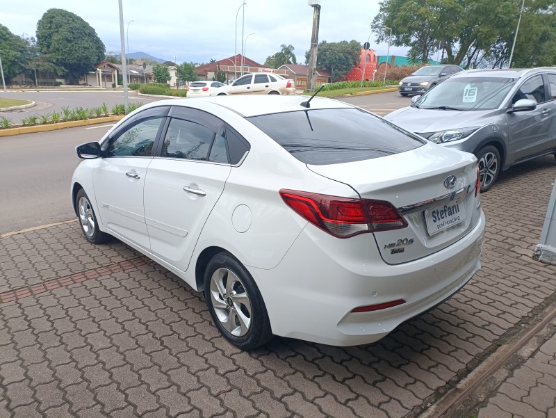 HB20S 1.6 PREMIUM 16V FLEX 4P AUTOMÁTICO - 2016 - BOM PRINCíPIO