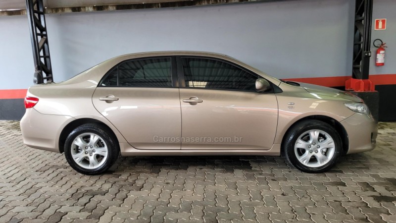 COROLLA 1.8 GLI 16V FLEX 4P AUTOMÁTICO - 2011 - GARIBALDI