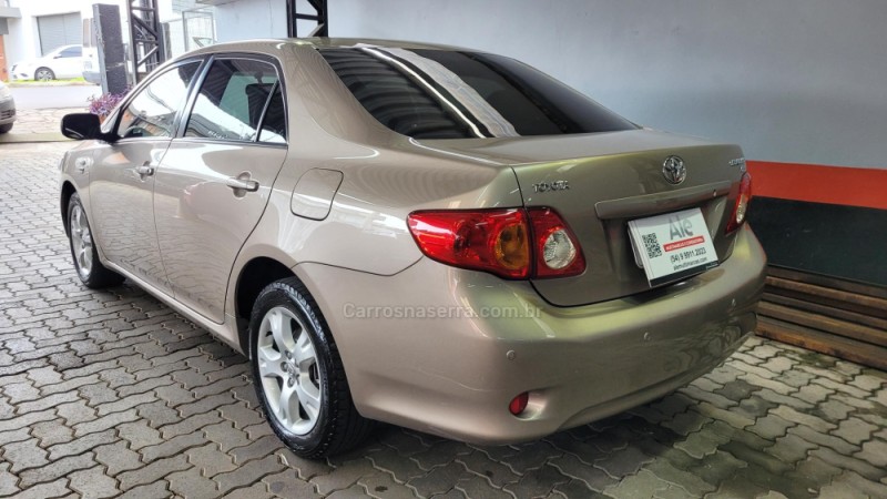 COROLLA 1.8 GLI 16V FLEX 4P AUTOMÁTICO - 2011 - GARIBALDI