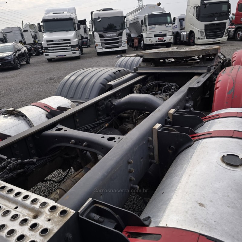 R-440 A 6X4 - 2012 - GARIBALDI