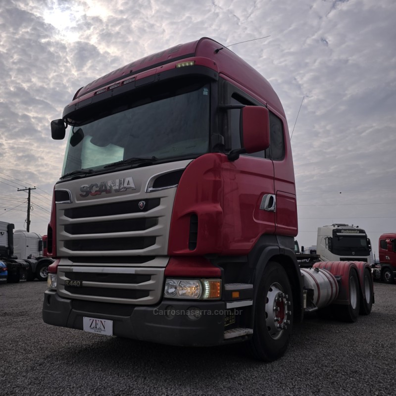 R-440 A 6X4 - 2012 - GARIBALDI