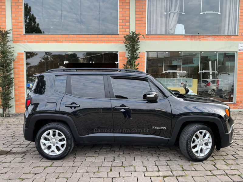 RENEGADE 1.8 16V FLEX LONGITUDE 4P AUTOMÁTICO - 2016 - SãO MARCOS