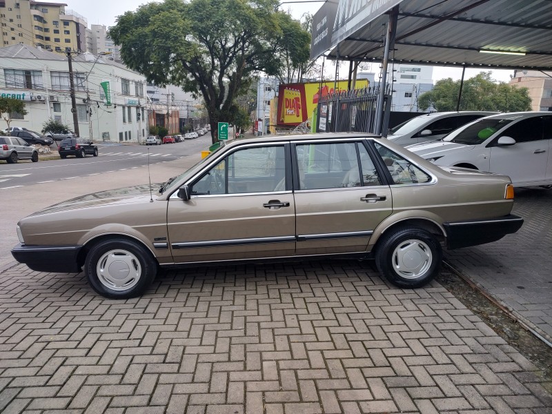 SANTANA 2.0 GLS 8V GASOLINA 4P MANUAL - 1990 - CAXIAS DO SUL