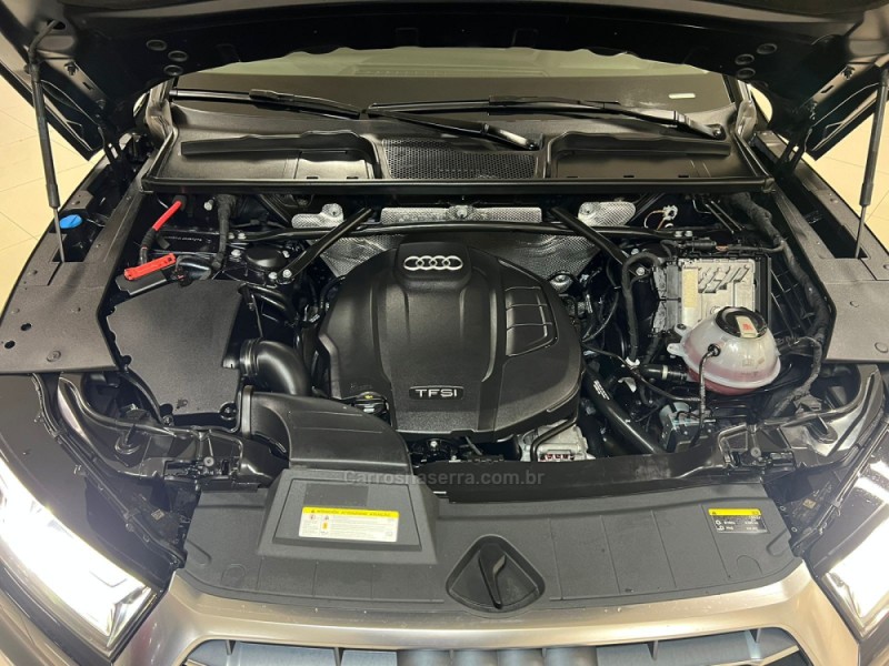 Q5 2.0 TFSI S-LINE S TRONIC 16V GASOLINA 4P AUTOMÁTICO - 2020 - TAQUARA