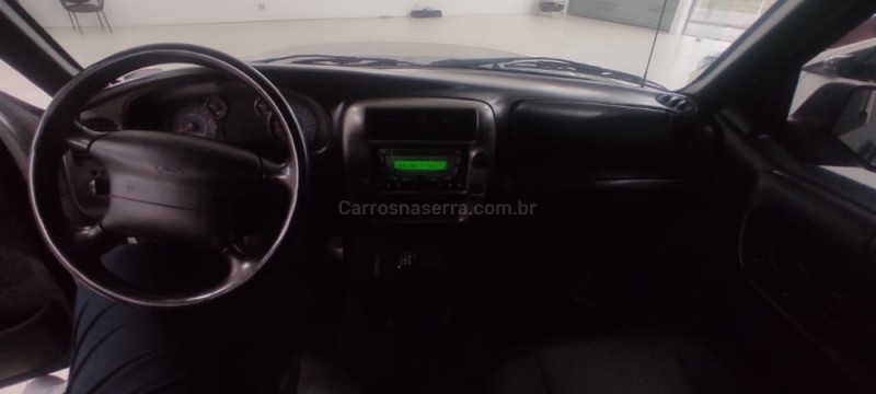 RANGER 2.3 XLS 4X2 CS 16V GASOLINA 2P MANUAL - 2011 - CAXIAS DO SUL