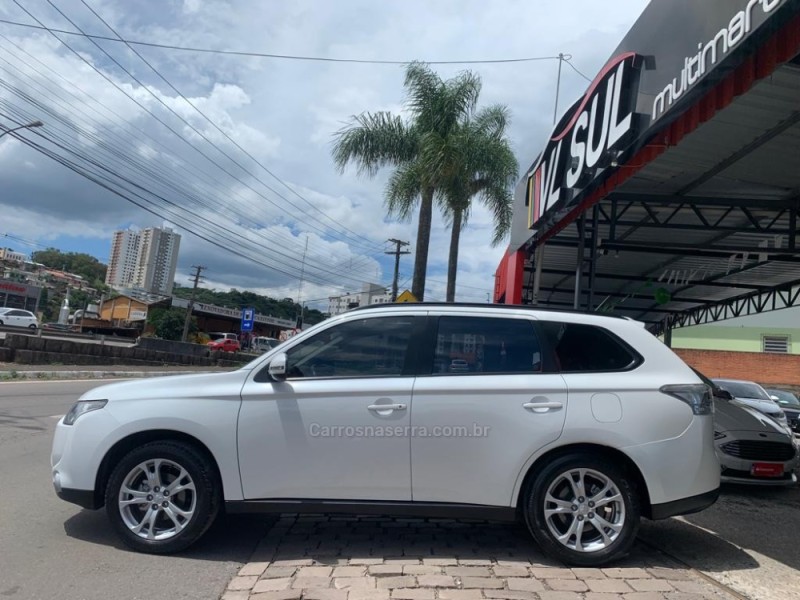 OUTLANDER 2.0 16V GASOLINA 4P AUTOMÁTICO - 2015 - CAXIAS DO SUL