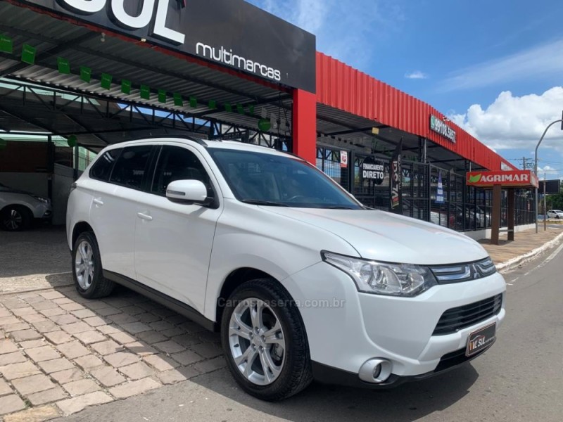 OUTLANDER 2.0 16V GASOLINA 4P AUTOMÁTICO - 2015 - CAXIAS DO SUL