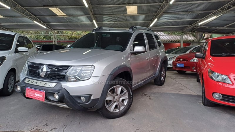 DUSTER 1.6 EXPRESSION 4X2 16V FLEX 4P MANUAL - 2020 - CAXIAS DO SUL