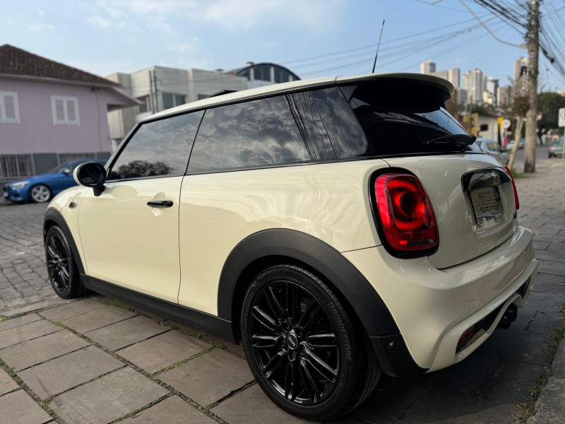 COOPER 2.0 S 16V TURBO GASOLINA 2P AUTOMÁTICO - 2015 - CAXIAS DO SUL