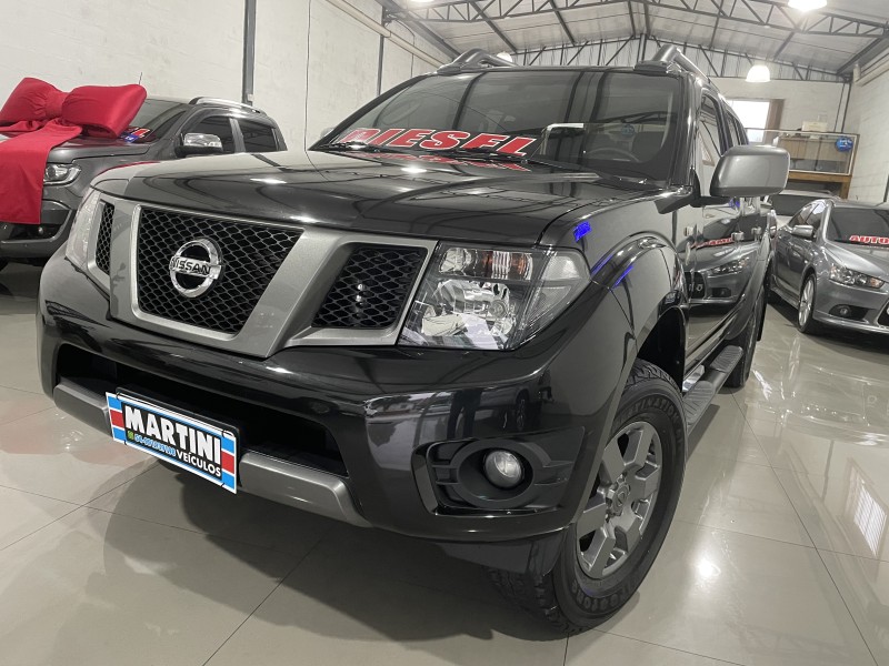 frontier 2.5 sv attack 4x4 cd turbo eletronic diesel 4p manual 2014 caxias do sul