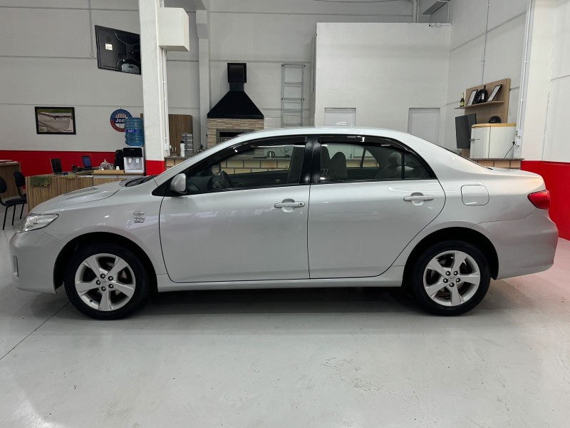 COROLLA 1.8 GLI 16V FLEX 4P AUTOMÁTICO - 2014 - CAXIAS DO SUL