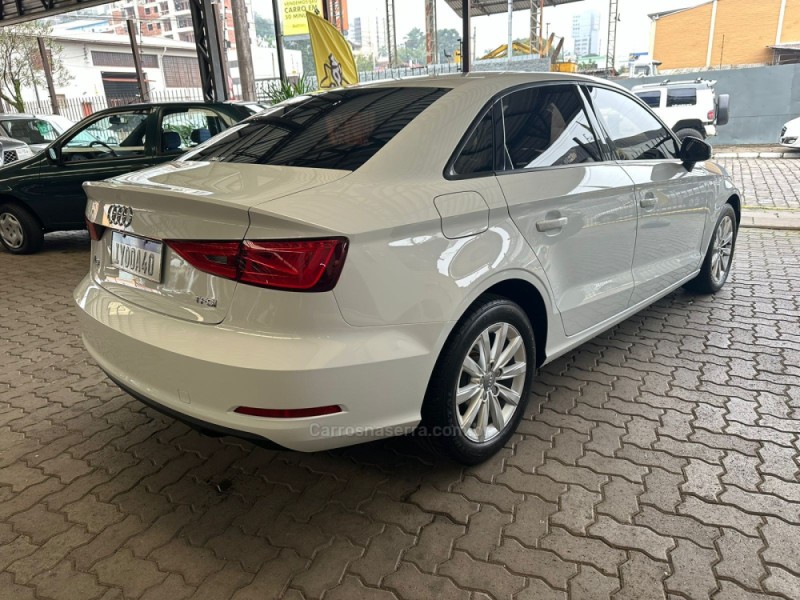 A3 1.4 TFSI SEDAN 16V GASOLINA 4P S-TRONIC - 2015 - CAXIAS DO SUL