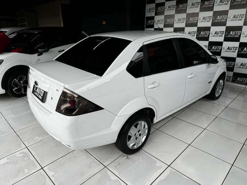 FIESTA 1.6 MPI SEDAN 8V FLEX 4P MANUAL - 2012 - CAXIAS DO SUL