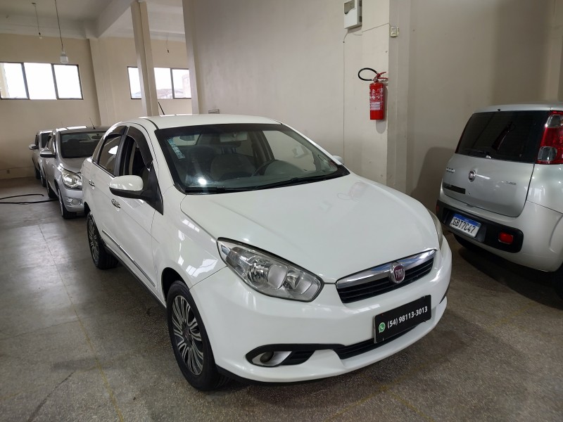 GRAND SIENA 1.6 MPI ESSENCE 16V FLEX 4P MANUAL - 2016 - CAXIAS DO SUL