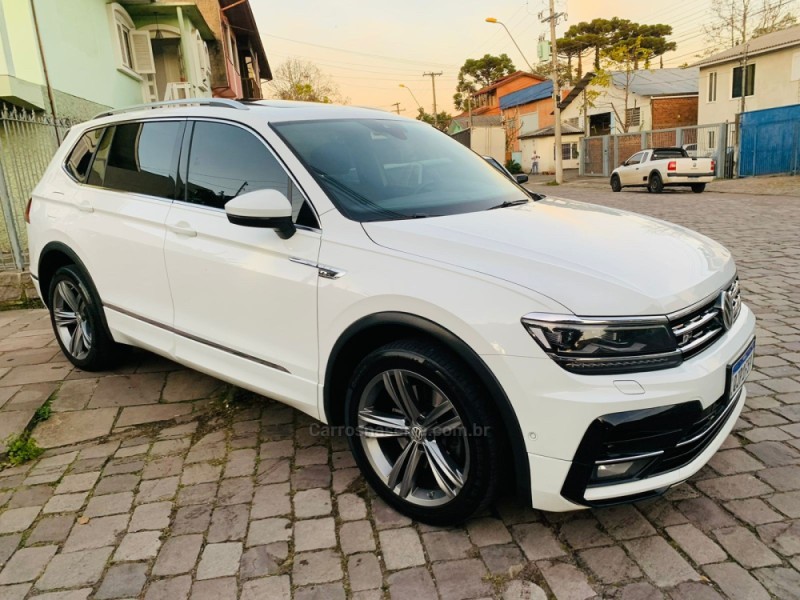 TIGUAN 2.0 ALLSPACE R-LINE 350 TSI 4X4 GASOLINA 4P - 2018 - CAXIAS DO SUL