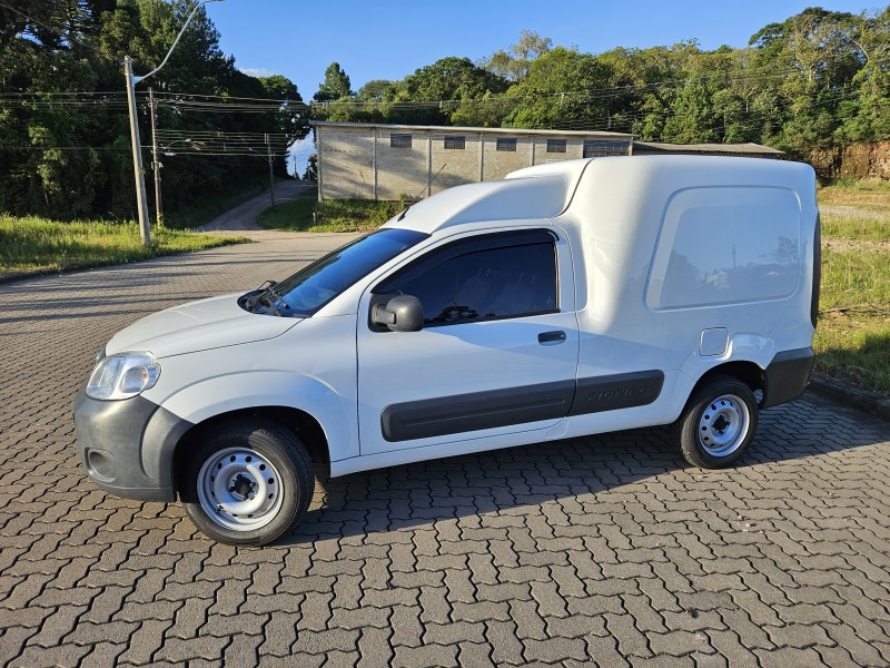 FIORINO 1.4 HARD WORKING FURGÃO EVO 8V FLEX 2P MANUAL - 2017 - CAXIAS DO SUL