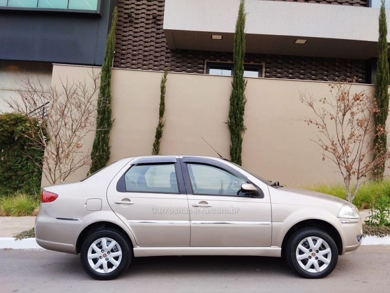 SIENA 1.0 MPI EL 8V FLEX 4P MANUAL - 2011 - FARROUPILHA