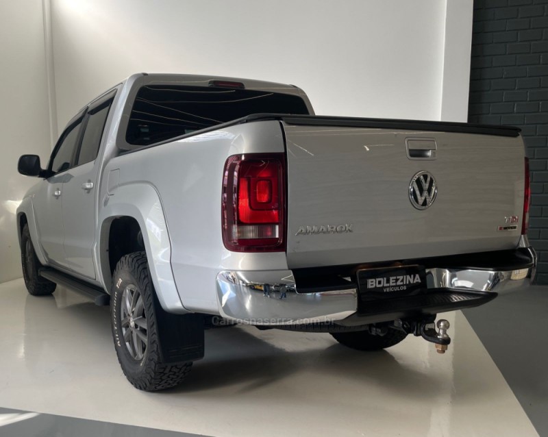 AMAROK 2.0 HIGHLINE 4X4 CD 16V TURBO INTERCOOLER DIESEL 4P AUTOMÁTICO - 2018 - NOVO HAMBURGO