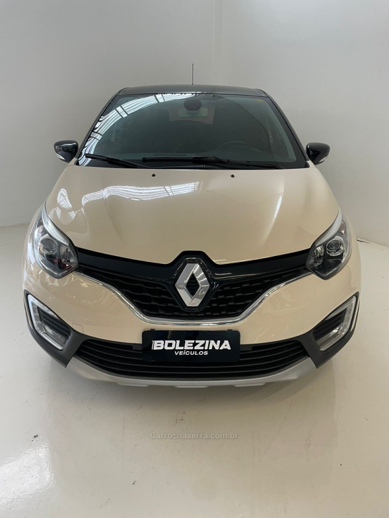 CAPTUR 1.6 16V FLEX INTENSE AUTOMÁTICO - 2018 - NOVO HAMBURGO