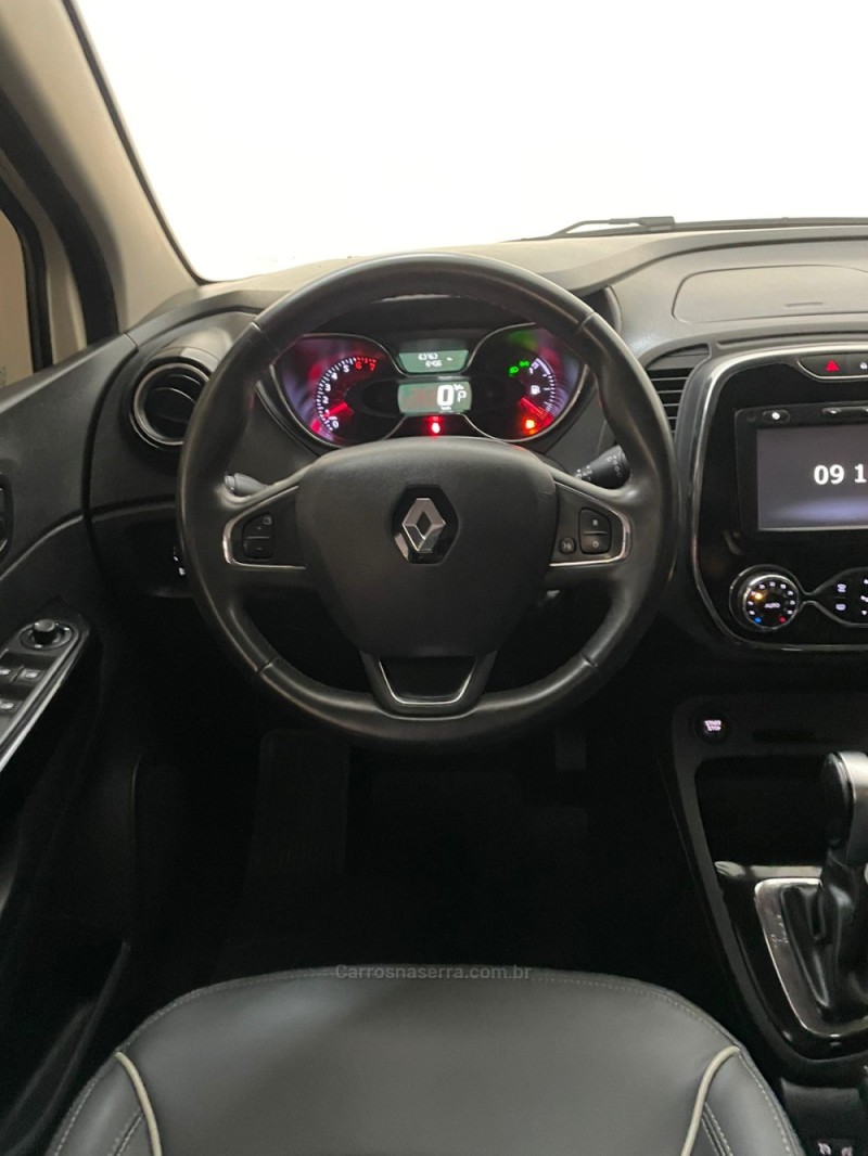 CAPTUR 1.6 16V FLEX INTENSE AUTOMÁTICO - 2018 - NOVO HAMBURGO