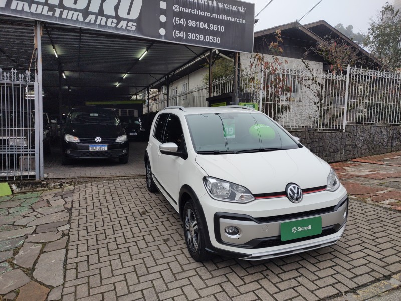 UP 1.0 TSI CROSS 12V FLEX 4P MANUAL - 2019 - CAXIAS DO SUL