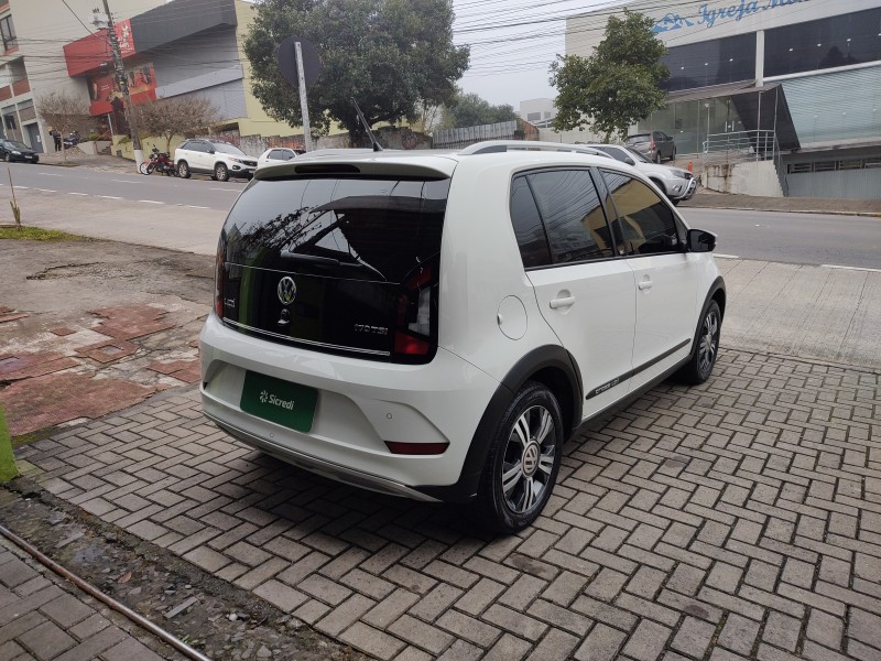 UP 1.0 TSI CROSS 12V FLEX 4P MANUAL - 2019 - CAXIAS DO SUL