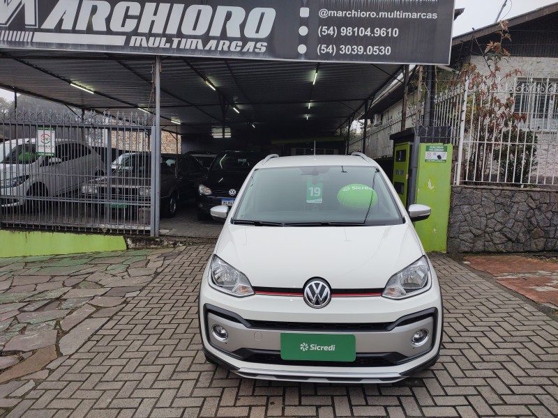 UP 1.0 TSI CROSS 12V FLEX 4P MANUAL - 2019 - CAXIAS DO SUL