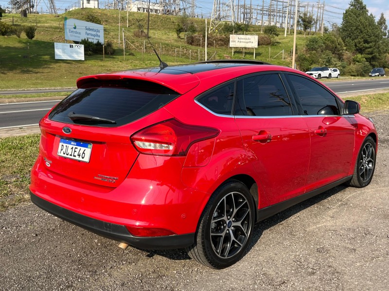 FOCUS 2.0 TITANIUM PLUS 16V FLEX 4P AUTOMÁTICO - 2016 - FARROUPILHA