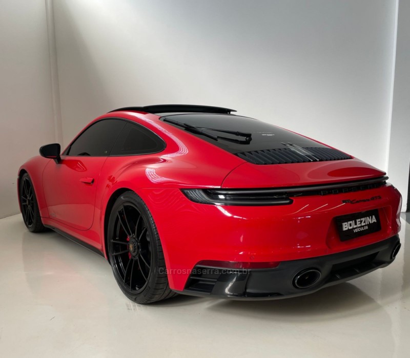 911 3.0 CARRERA S COUPE GASOLINA AUTOMÁTICO - 2022 - NOVO HAMBURGO