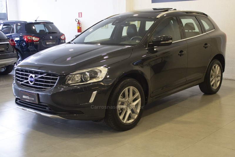 xc60 2.4 d5 momentum diesel awd 4p automatico 2017 bento goncalves