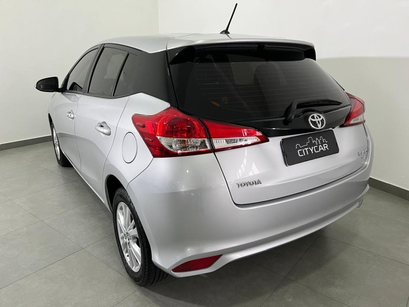 YARIS 1.3 16V FLEX XL PLUS TECH MULTIDRIVE17 - 2019 - FARROUPILHA