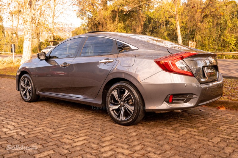 CIVIC 1.5 16V TOURING TURBO GASOLINA 4P AUTOMÁTICO - 2018 - DOIS IRMãOS