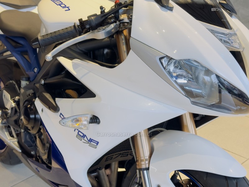 DAYTONA 675 ABS - 2014 - CAXIAS DO SUL