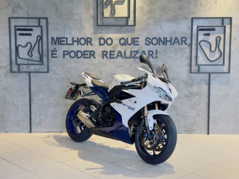 daytona 675 abs 2014 caxias do sul