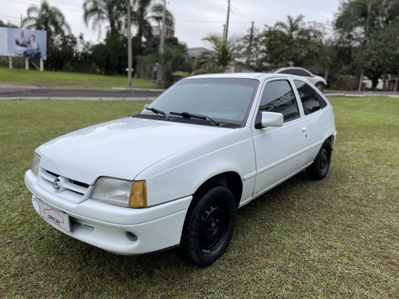 KADETT 1.8 EFI GL 8V GASOLINA 2P MANUAL - 1997 - BOM PRINCíPIO