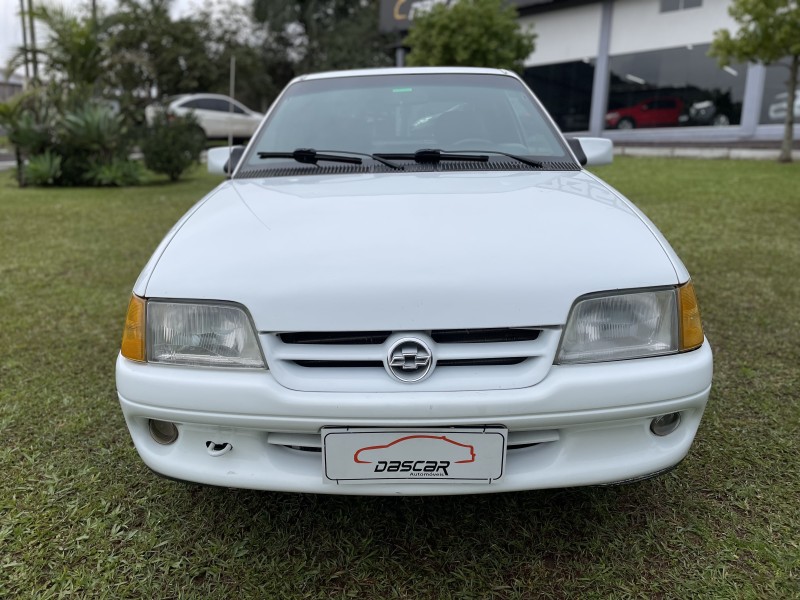 KADETT 1.8 EFI GL 8V GASOLINA 2P MANUAL - 1997 - BOM PRINCíPIO