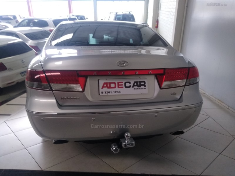 AZERA 3.3 MPFI GLS SEDAN V6 24V GASOLINA 4P AUTOMÁTICO - 2009 - FARROUPILHA