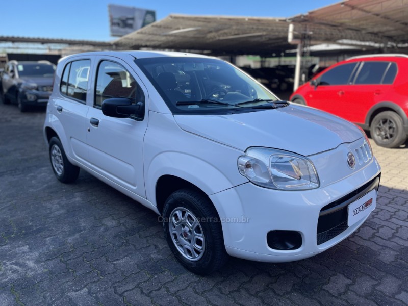 UNO 1.0 EVO VIVACE 8V FLEX 4P MANUAL - 2014 - CAMPO BOM