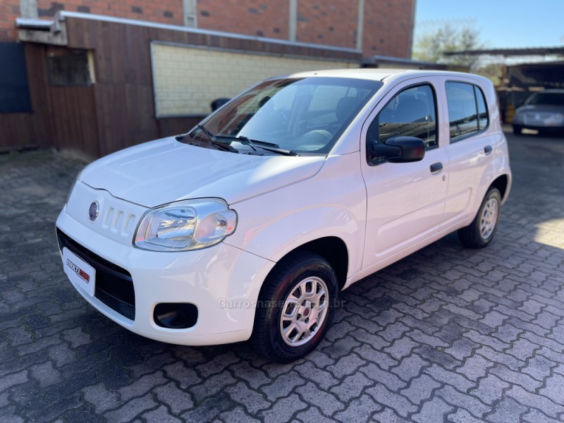 UNO 1.0 EVO VIVACE 8V FLEX 4P MANUAL - 2014 - CAMPO BOM