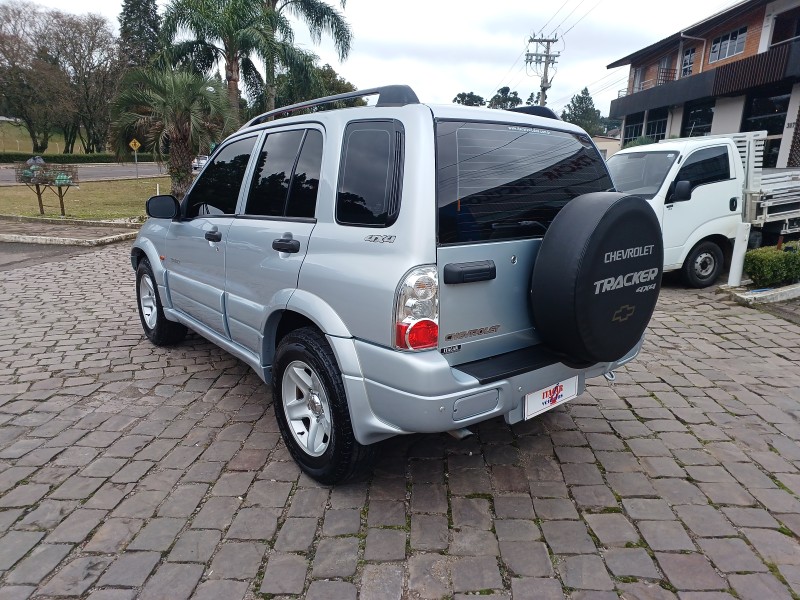 TRACKER 2.0 4X4 8V GASOLINA 4P MANUAL - 2008 - FLORES DA CUNHA