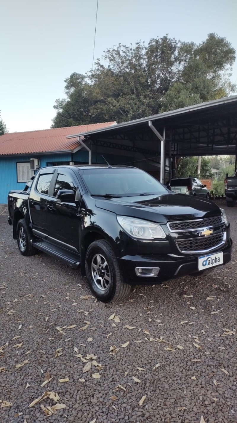 S10 2.8 LT 4X4 CD 16V TURBO DIESEL 4P AUTOMÁTICO - 2014 - IGREJINHA