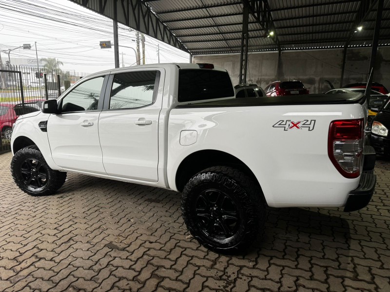 RANGER 2.2 XLS 4X4 CD 16V DIESEL 4P MANUAL - 2019 - CAXIAS DO SUL